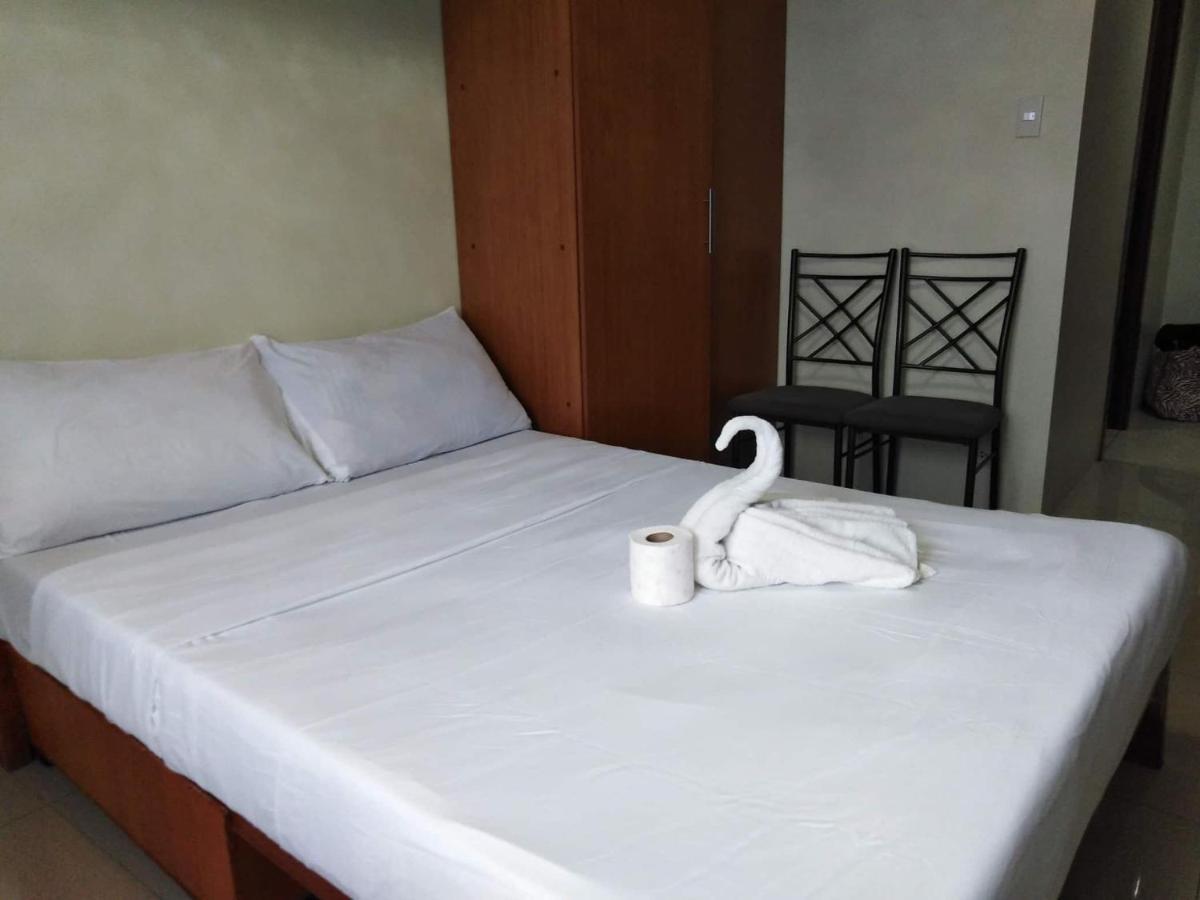 Horizon 101 A4 Near Robinson Mall Free Pool Wifi Cebu Ngoại thất bức ảnh