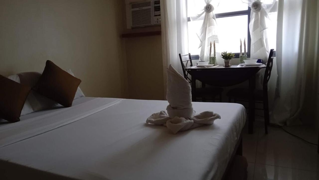 Horizon 101 A4 Near Robinson Mall Free Pool Wifi Cebu Ngoại thất bức ảnh